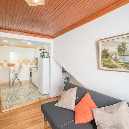 Atalaia 3rd Floor * Lisboa